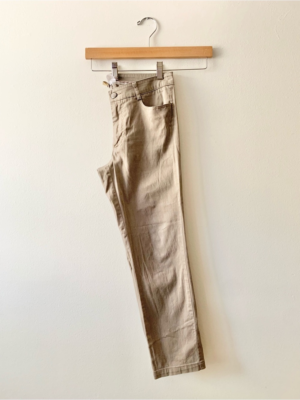 NEW H&M Classic Straight-Leg Khaki Pants